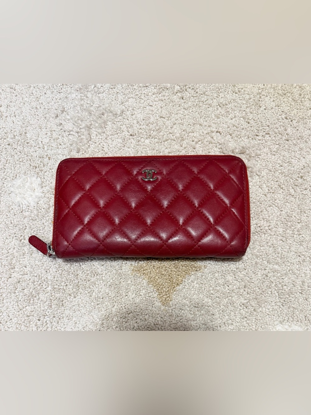 CHANEL Quilted Zip Wallet in Deep Red Leather with Silver CC